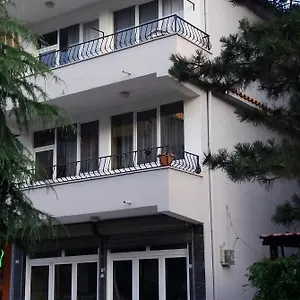 Levi , Pogradec Albania